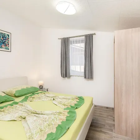 Mimi Apartman *